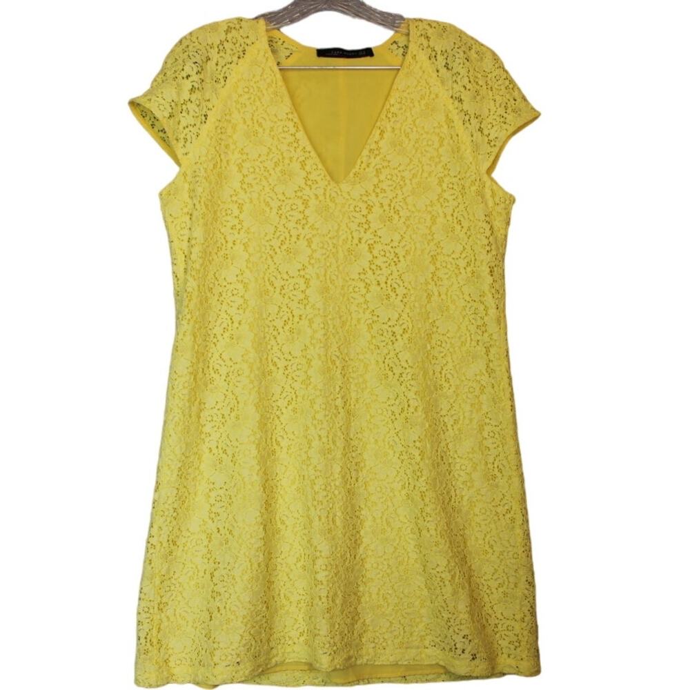 Zara Womens Size Medium Yellow Lace V-Neck Mini dress